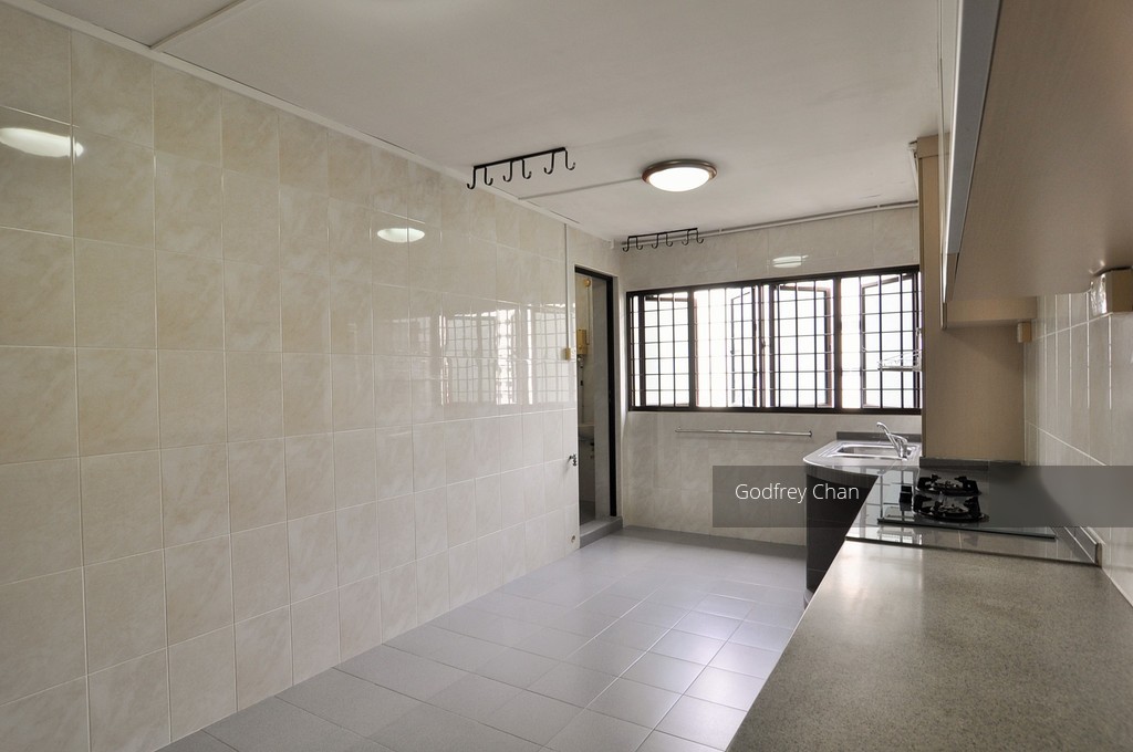 Blk 328 Hougang Avenue 5 (Hougang), HDB 3 Rooms #112564022